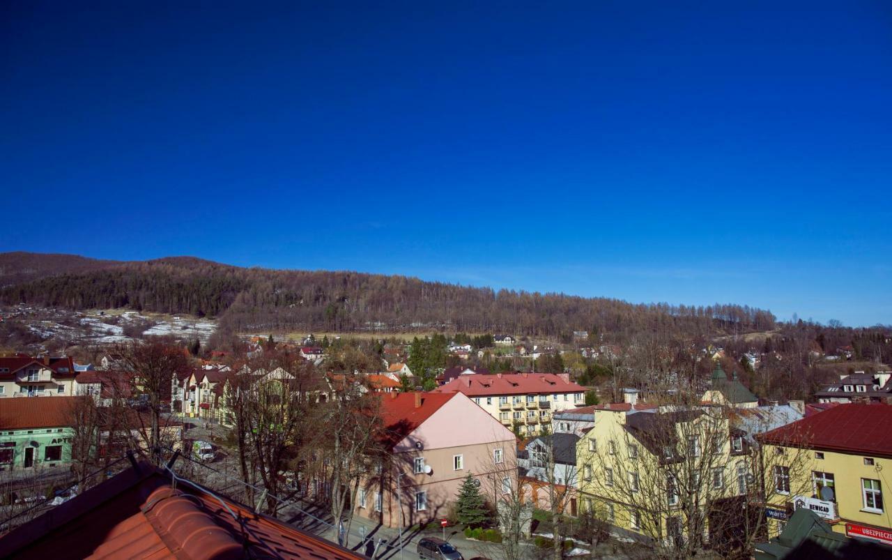 Apartament W Rynku Ustrzyki Dolne Luaran gambar